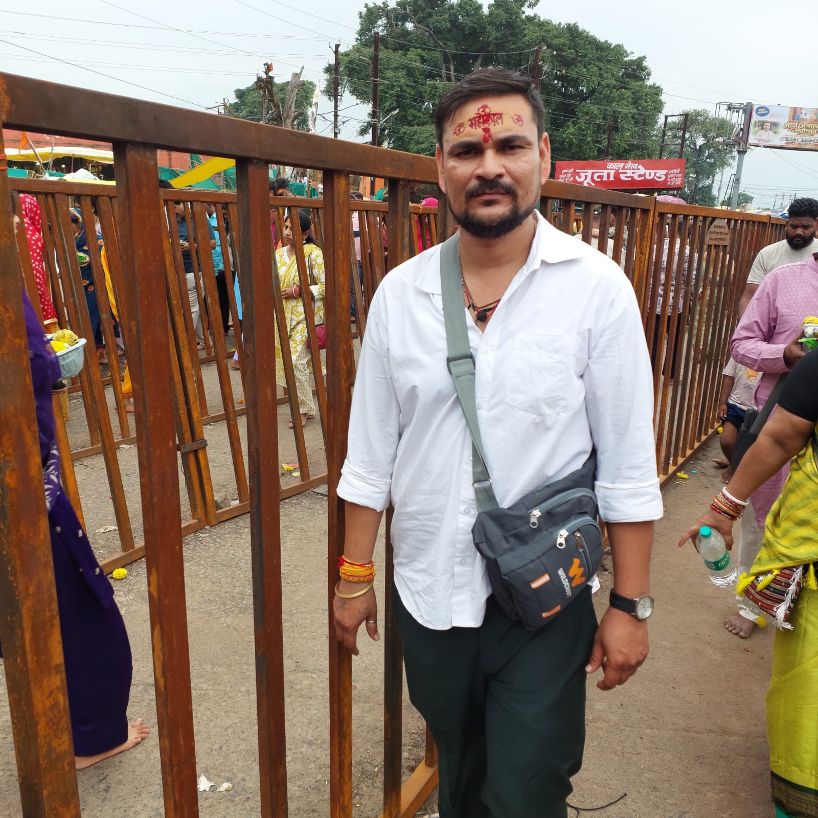 Dr mohit som